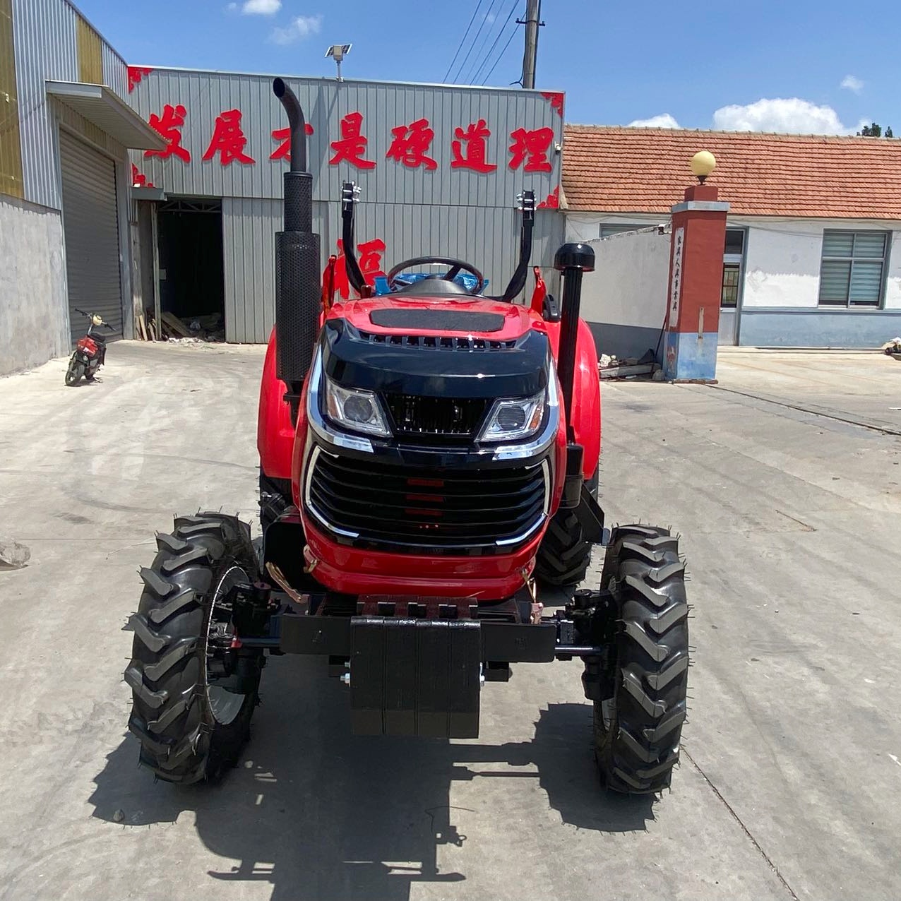 Traktor Ogrodowy 504 Orchard 5 – Agriculture Farming Services recenzja i cena